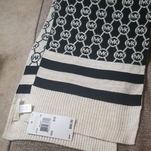 Michael Kors scarf